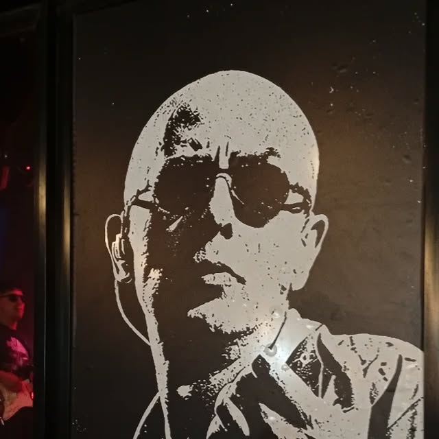 Homenaje en Brothers Rockbar - @negromanuhh